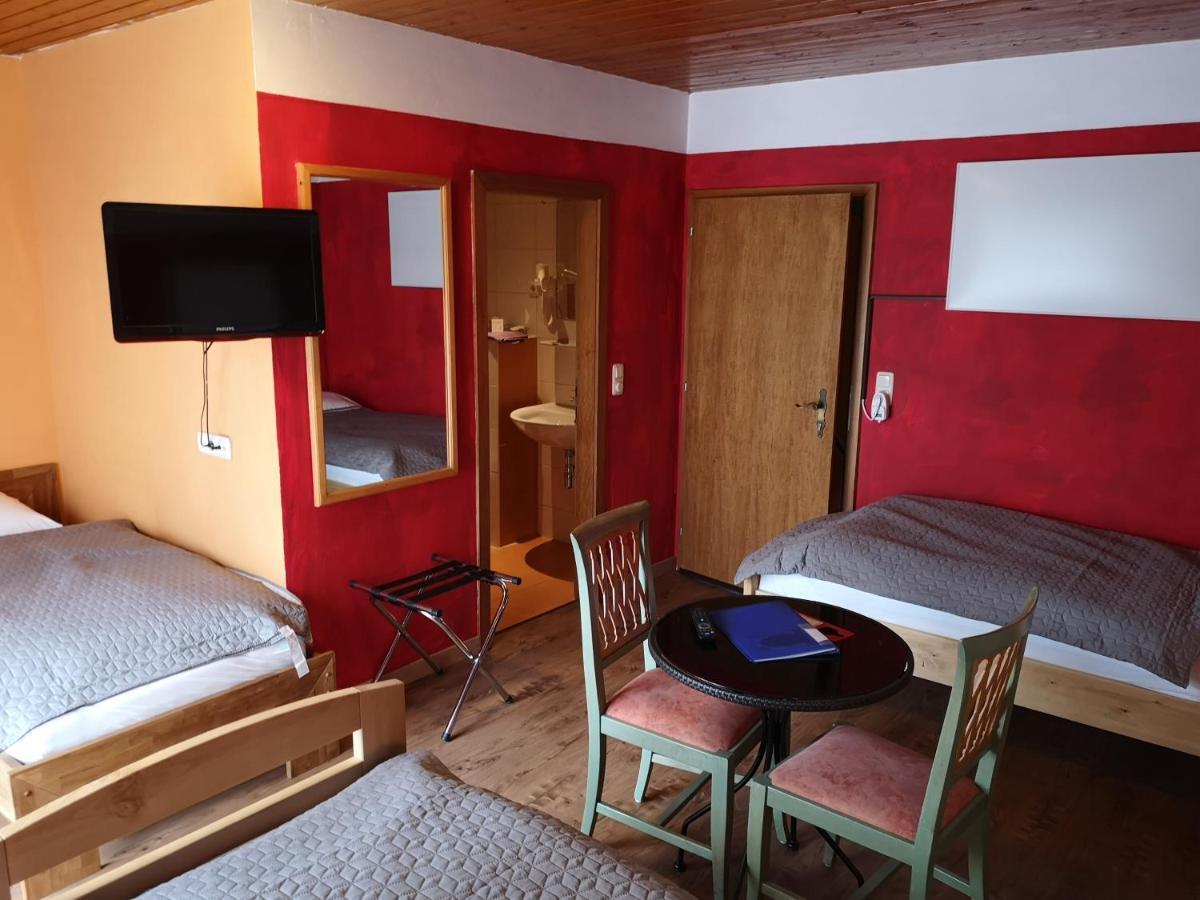אלטמונסטר Hotel Wirt Z'Minsta מראה חיצוני תמונה