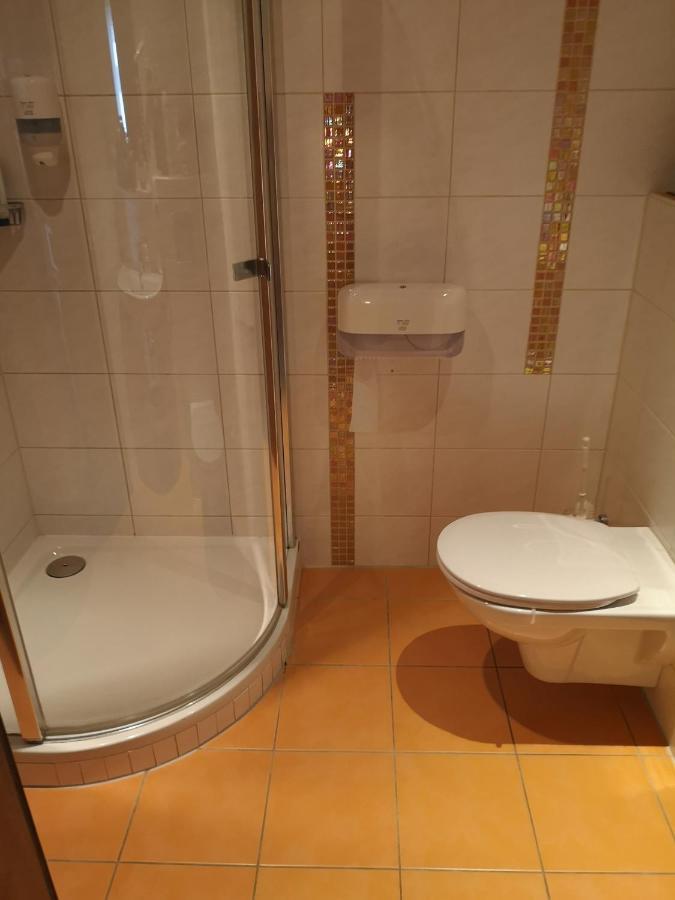 אלטמונסטר Hotel Wirt Z'Minsta מראה חיצוני תמונה